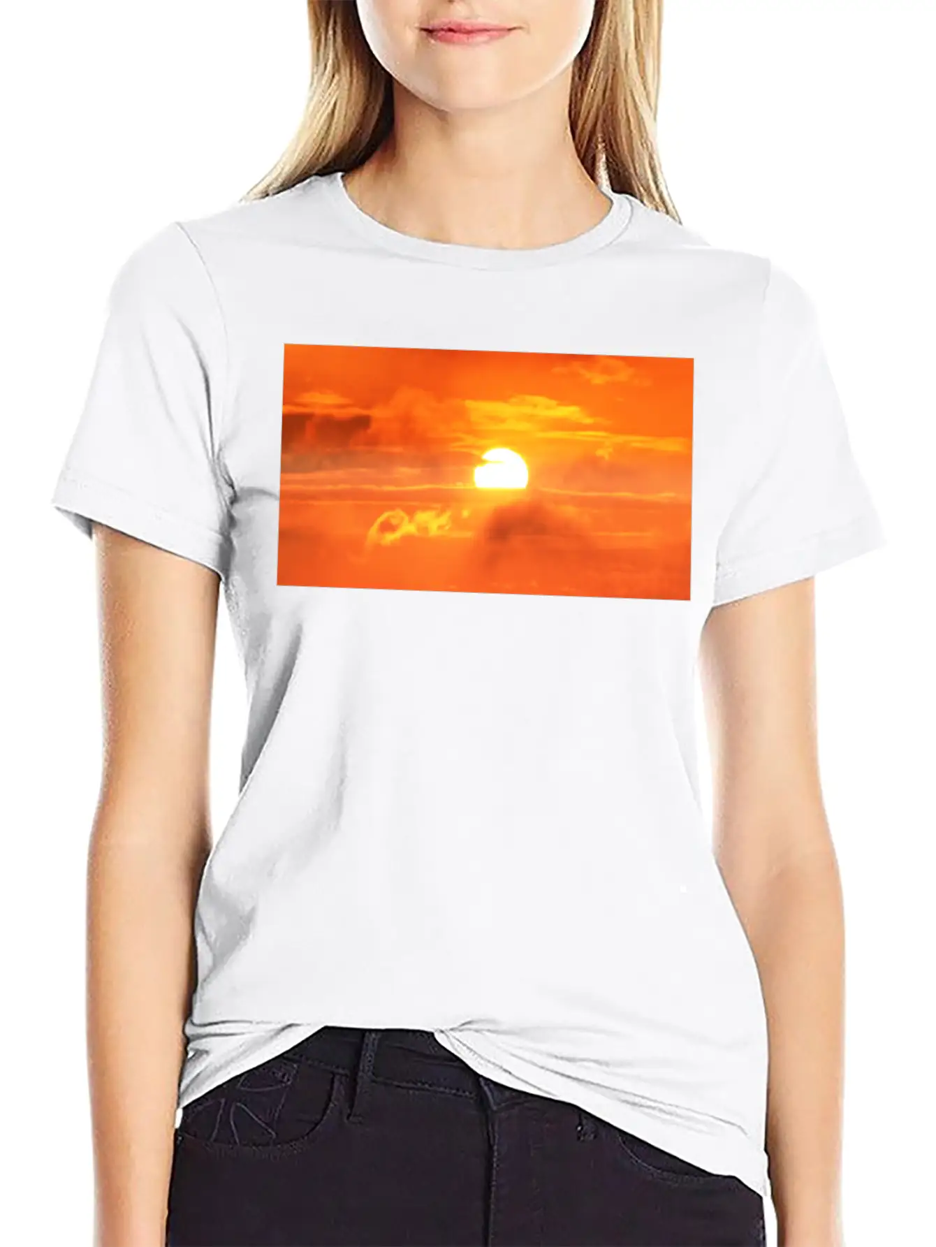 Sunrise 3533193 1920 Breathable Graphic T-Shirt – Perfect For Casual Days