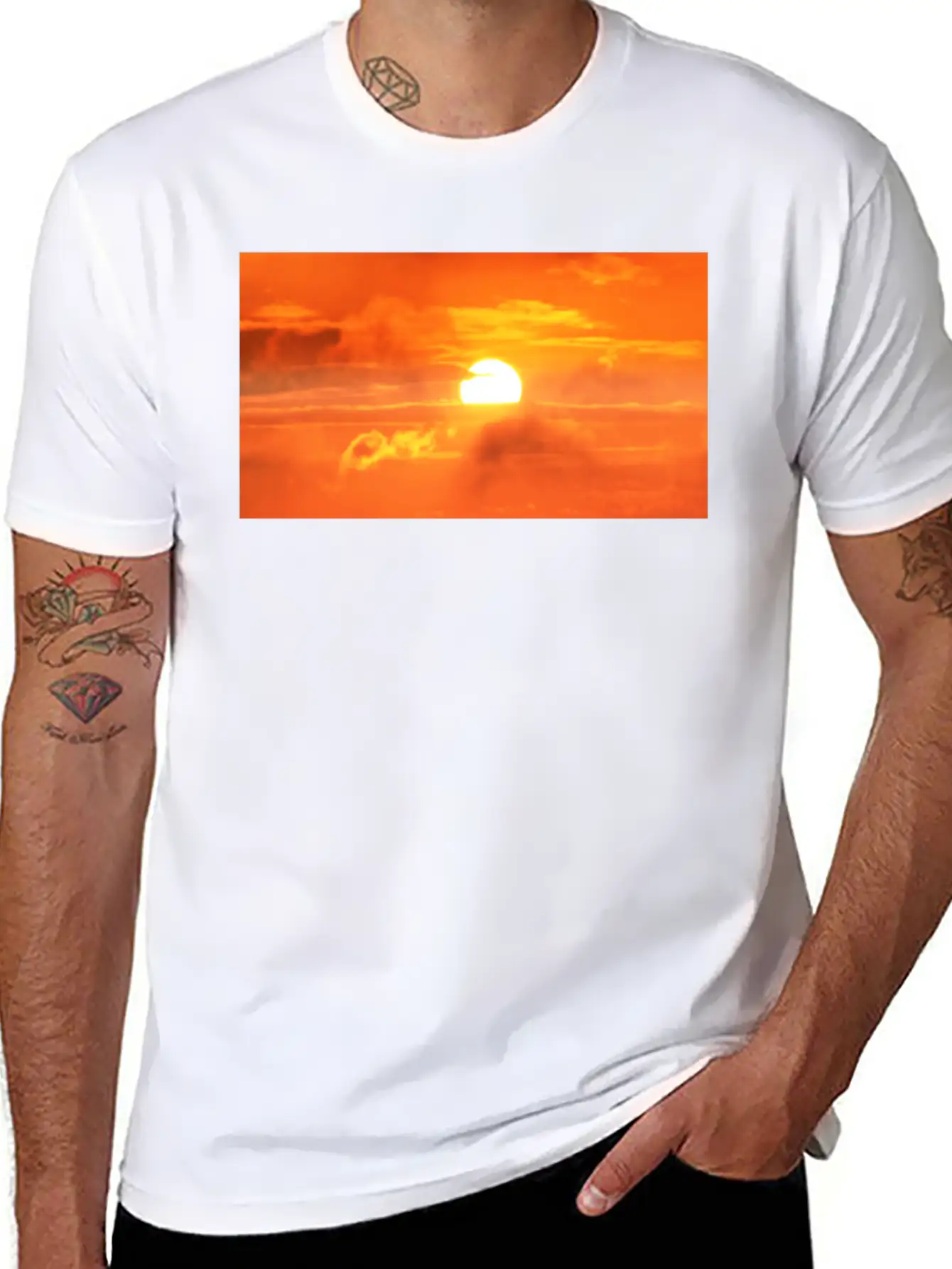 Sunrise 3533193 1920 Breathable Graphic T-Shirt – Perfect For Casual Days