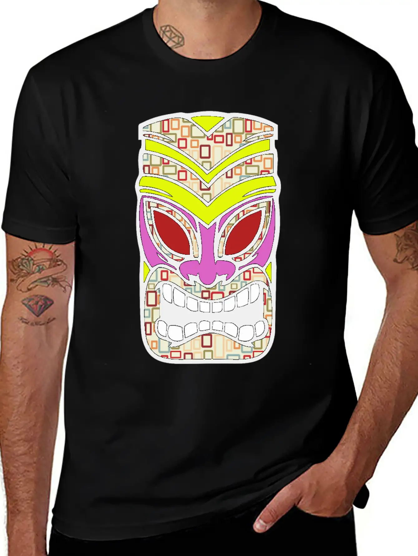 Tiki Mask Hawaii Colored Stylish Everyday T-Shirt – Unisex Basic Cotton Tee