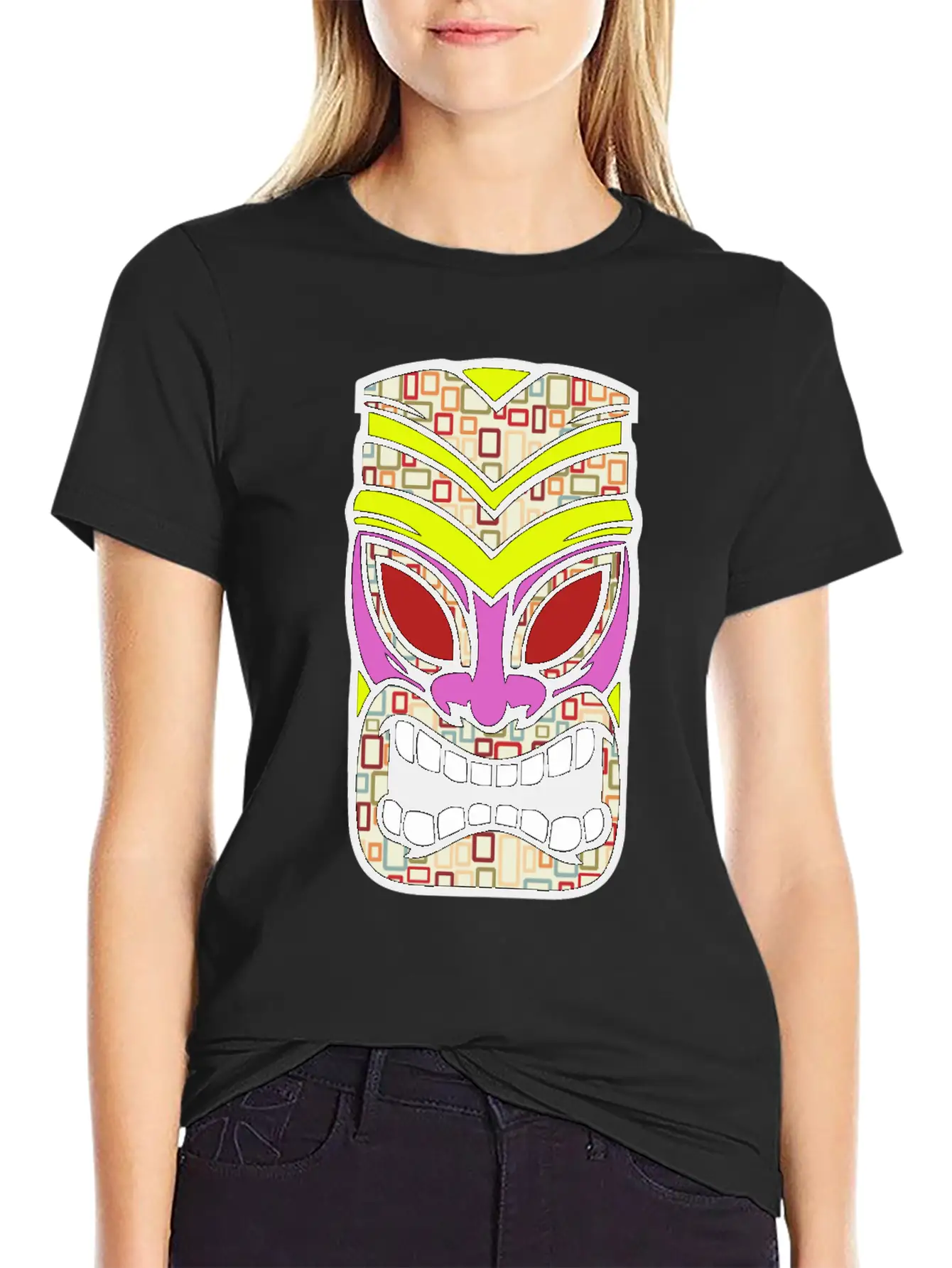 Tiki Mask Hawaii Colored Stylish Everyday T-Shirt – Unisex Basic Cotton Tee